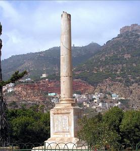 socle du monument aux morts des marins 